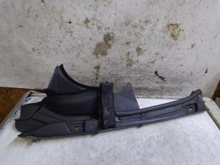 bontott SUZUKI KIZASHI Jobb Levélrács Záróvég