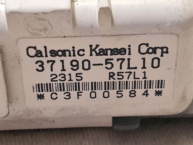 bontott SUZUKI KIZASHI Kulcs Nélküli Nyitás Jeladó