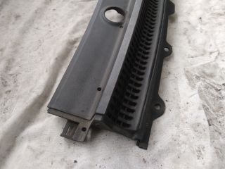 bontott SUZUKI KIZASHI Levélrács