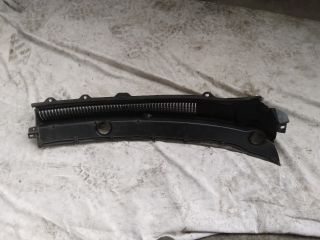 bontott SUZUKI KIZASHI Levélrács