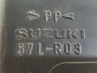 bontott SUZUKI KIZASHI Rezonátor