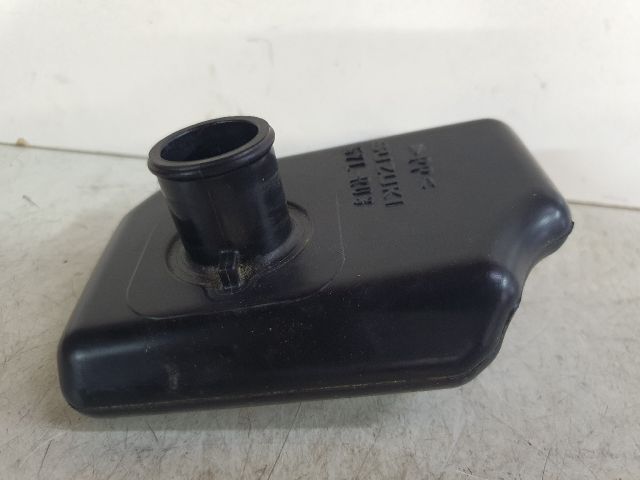 bontott SUZUKI KIZASHI Rezonátor