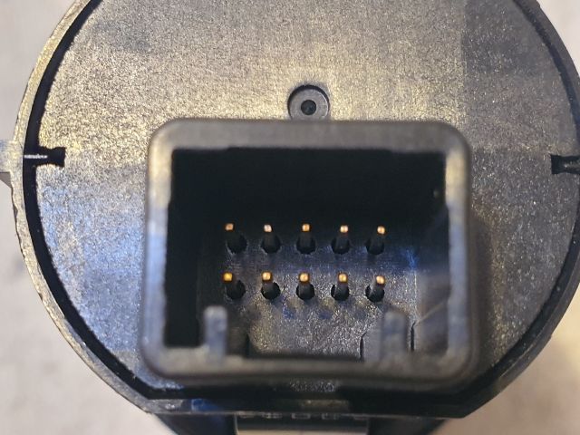 bontott SUZUKI KIZASHI Start / Stop Indító Gomb