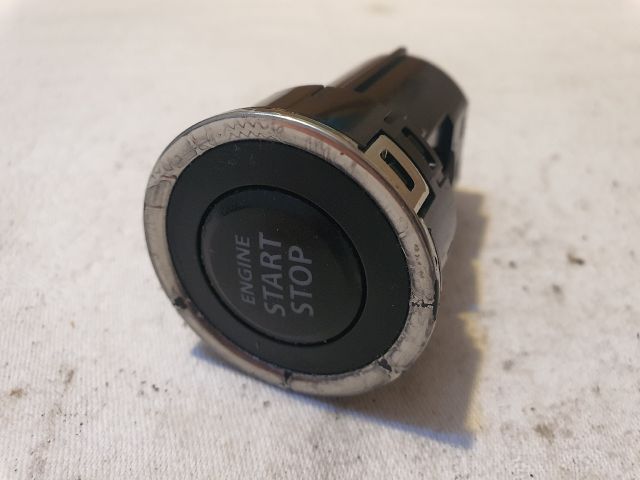 bontott SUZUKI KIZASHI Start / Stop Indító Gomb