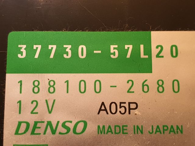 bontott SUZUKI KIZASHI Tolatóradar Elektronika