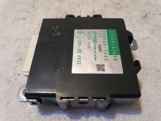 bontott SUZUKI KIZASHI Tolatóradar Elektronika