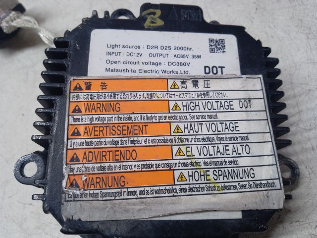 bontott SUZUKI KIZASHI Xenon Trafó