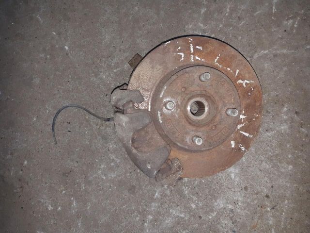 bontott SUZUKI LIANA Bal első Csonkállvány Kerékaggyal