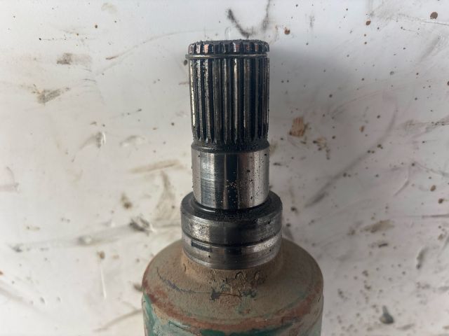 bontott SUZUKI LIANA Bal Féltengely