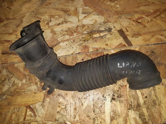 bontott SUZUKI LIANA Légbeömlő Cső