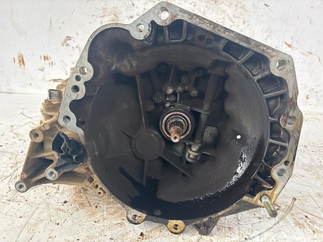 bontott SUZUKI LIANA Váltó (Mechanikus)