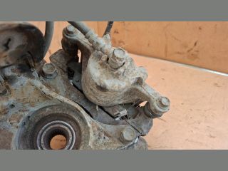 bontott SUZUKI LIANA Bal első Féknyereg Munkahengerrel