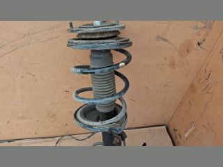 bontott SUZUKI LIANA Bal első Gólyaláb (Lengécsillapító, Rugó)