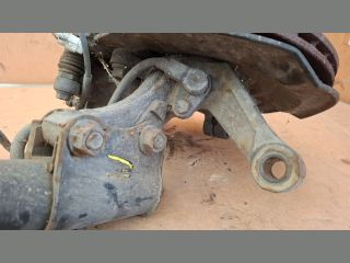 bontott SUZUKI LIANA Jobb első Csonkállvány Kerékaggyal