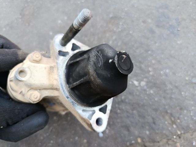 bontott SUZUKI LIANA Önindító