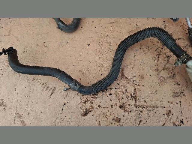 bontott SUZUKI LIANA Szervócső