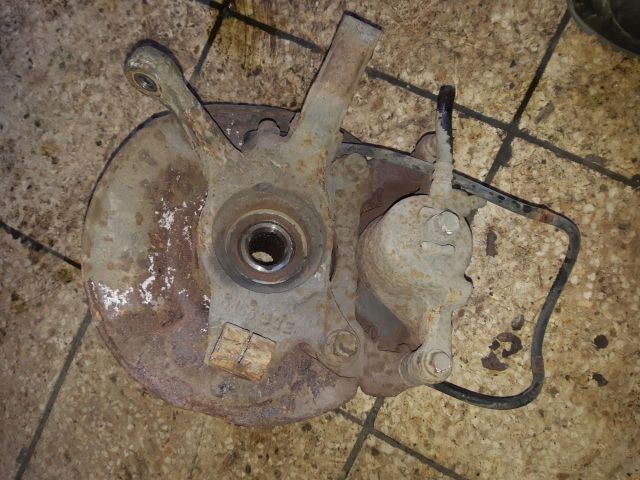 bontott SUZUKI LIANA Bal első Csonkállvány Kerékaggyal