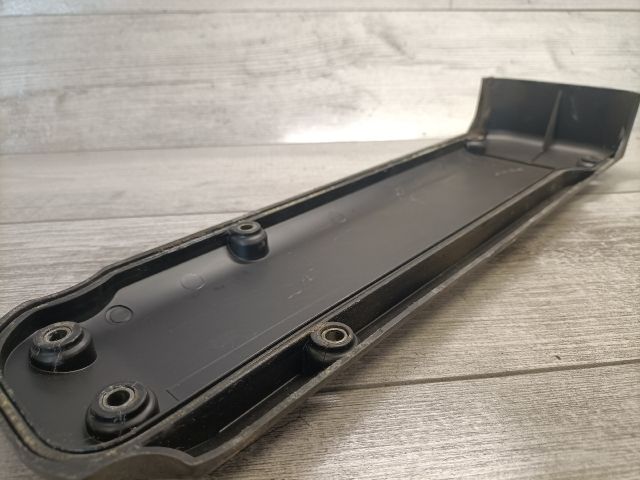 bontott SUZUKI LIANA Felső Motorburkolat