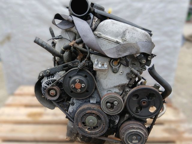 bontott SUZUKI LIANA Felső Motorburkolat