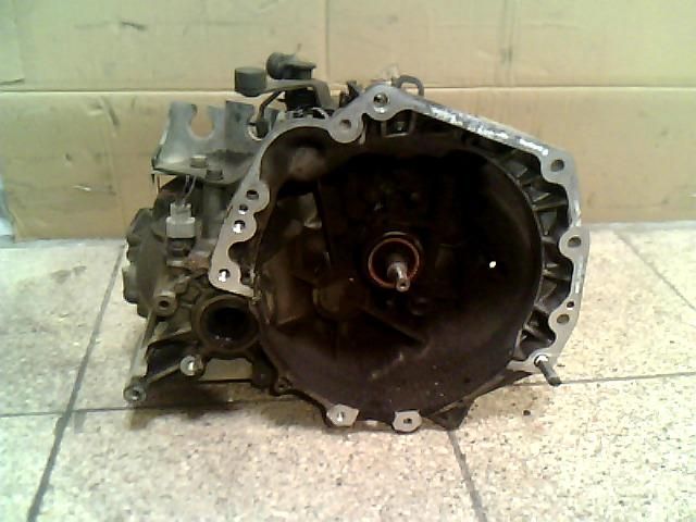 bontott SUZUKI LIANA Váltó (Mechanikus)