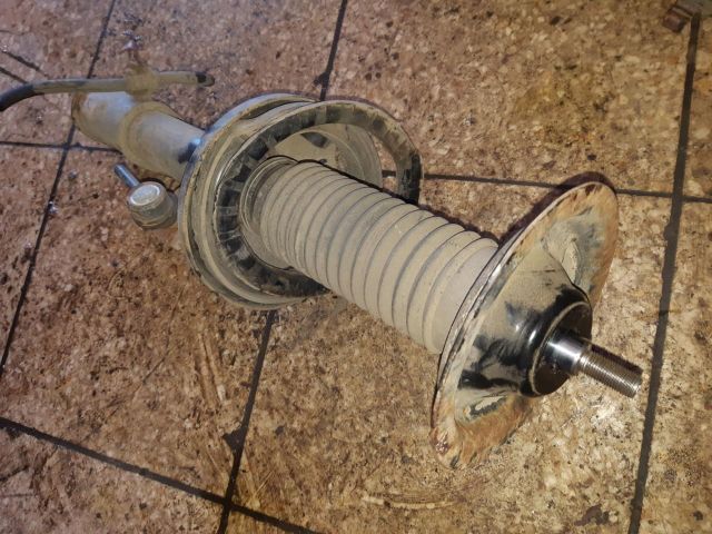 bontott SUZUKI LIANA Jobb első Lengéscsillapító