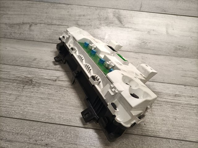 bontott SUZUKI LIANA Kilométeróra