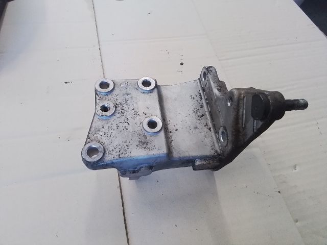 bontott SUZUKI LIANA Motor Tartó Bak (Fém)