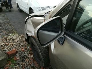 bontott SUZUKI LIANA Motor Tartó Bak (Pozíciófüggetlen)