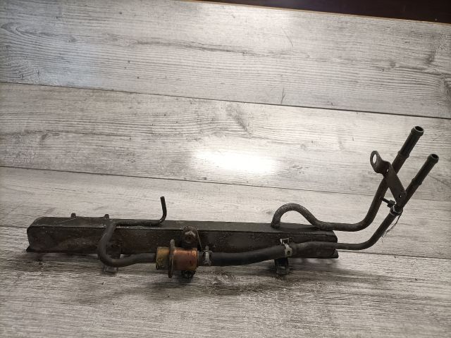 bontott SUZUKI LIANA Porlasztó Sor / Híd