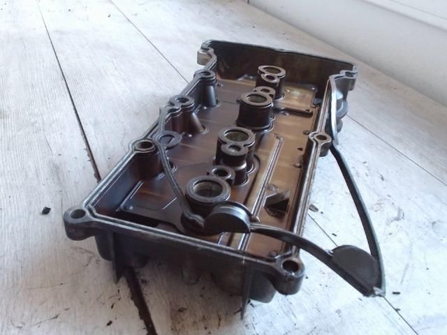 bontott SUZUKI LIANA Szelepfedél