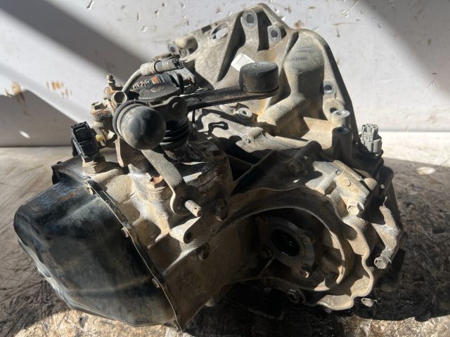 bontott SUZUKI LIANA Váltó (Mechanikus)