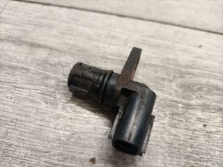 bontott SUZUKI LIANA Vezérműtengely Fordulatszám Jeladó