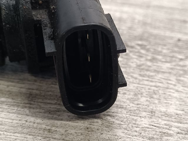 bontott SUZUKI LIANA Vezérműtengely Fordulatszám Jeladó