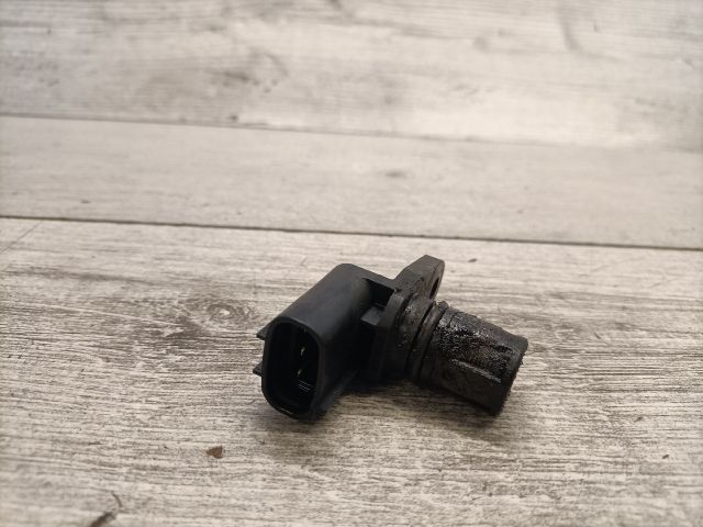 bontott SUZUKI LIANA Vezérműtengely Fordulatszám Jeladó