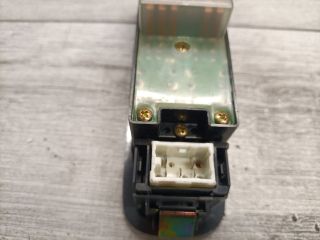 bontott SUZUKI LIANA Ablakemelő Kapcsoló Négyes / Kettes