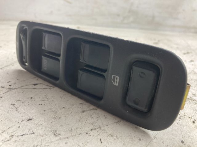 bontott SUZUKI LIANA Bal első Ablakemelő Kapcsoló