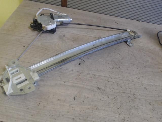 bontott SUZUKI LIANA Bal első Ablakemelő Szerkezet (Elektromos)