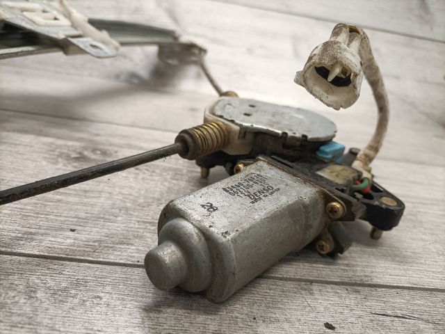 bontott SUZUKI LIANA Bal első Ablakemelő Szerkezet (Elektromos)