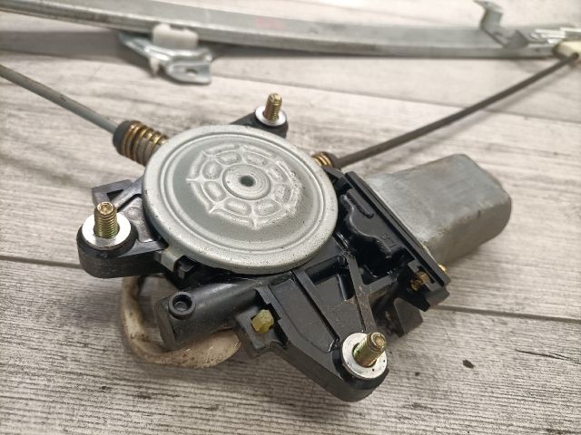 bontott SUZUKI LIANA Bal első Ablakemelő Szerkezet (Elektromos)