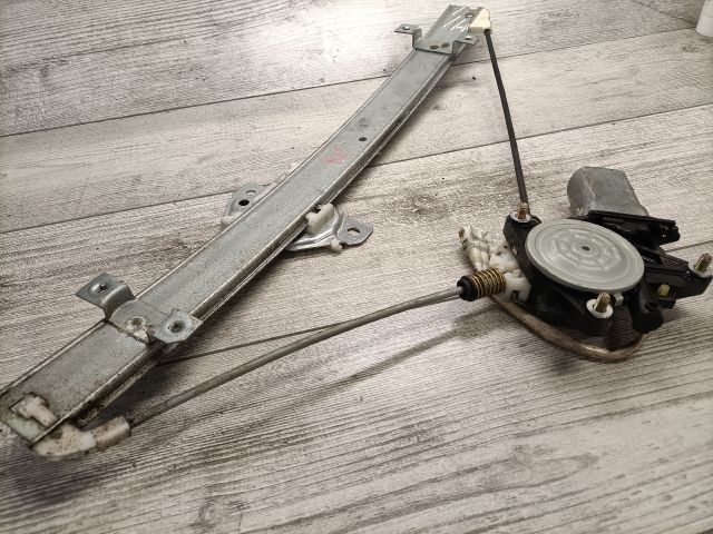 bontott SUZUKI LIANA Bal első Ablakemelő Szerkezet (Elektromos)