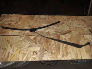 bontott SUZUKI LIANA Bal első Ablaktörlő Kar