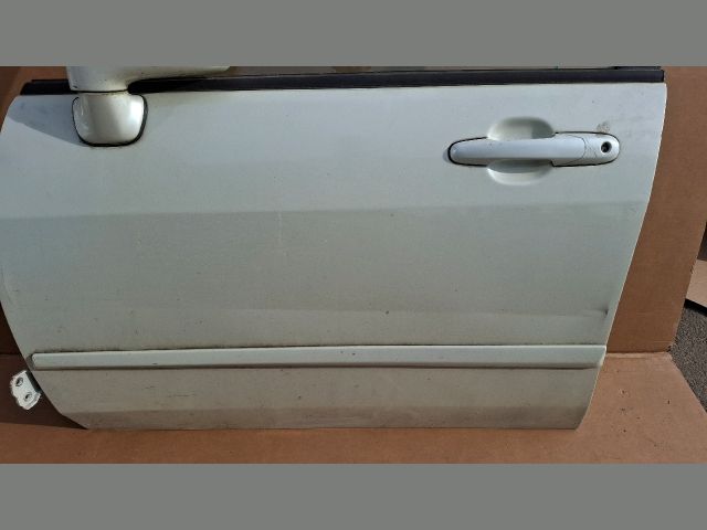 bontott SUZUKI LIANA Bal első Ajtó (Részeivel)