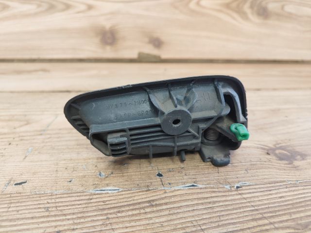 bontott SUZUKI LIANA Bal első Belső Kilincs