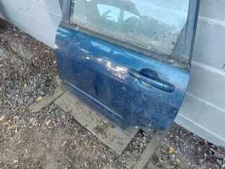 bontott SUZUKI LIANA Bal hátsó Ajtó (Részeivel)