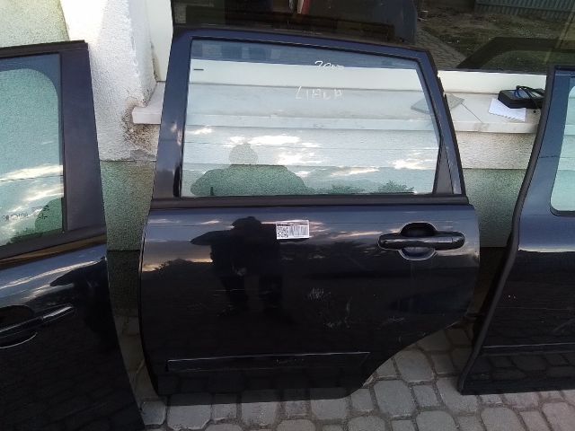 bontott SUZUKI LIANA Bal hátsó Ajtó (Részeivel)