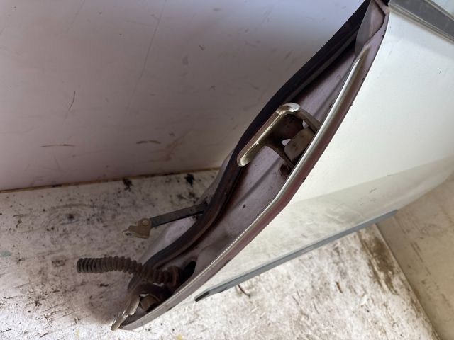 bontott SUZUKI LIANA Bal hátsó Ajtó (Üres lemez)