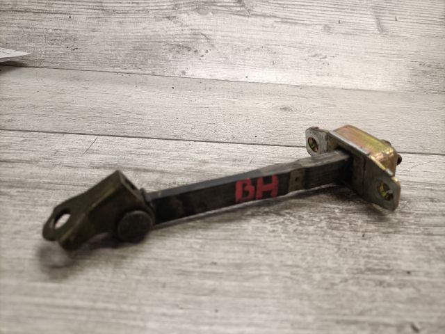 bontott SUZUKI LIANA Bal hátsó Ajtóhatároló