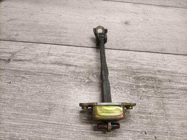 bontott SUZUKI LIANA Bal hátsó Ajtóhatároló