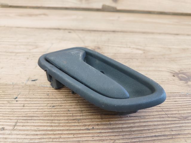 bontott SUZUKI LIANA Bal hátsó Belső Kilincs