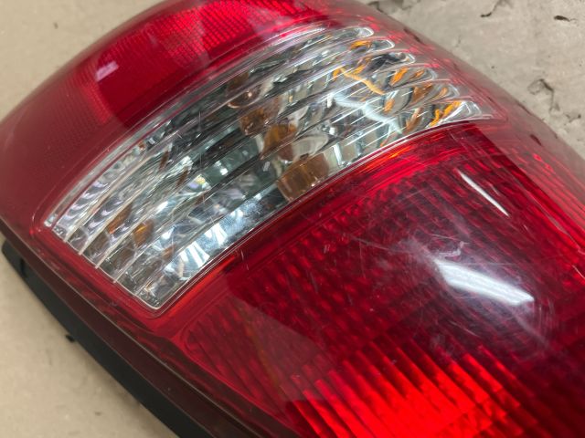 bontott SUZUKI LIANA Bal Hátsó Lámpa